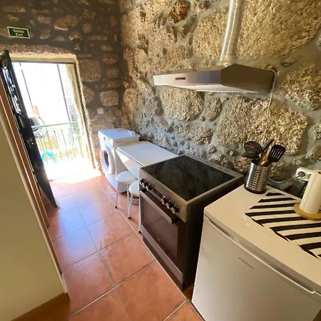 Refugio Rural No Geres - Casa Araujo De Sousa Терраш-ди-Бору